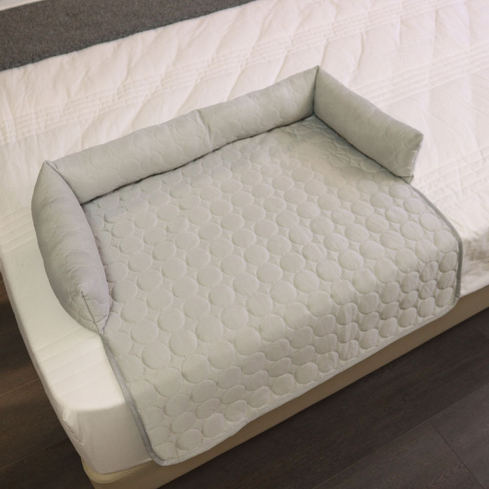 Ice Silk Pet Cooling Couch